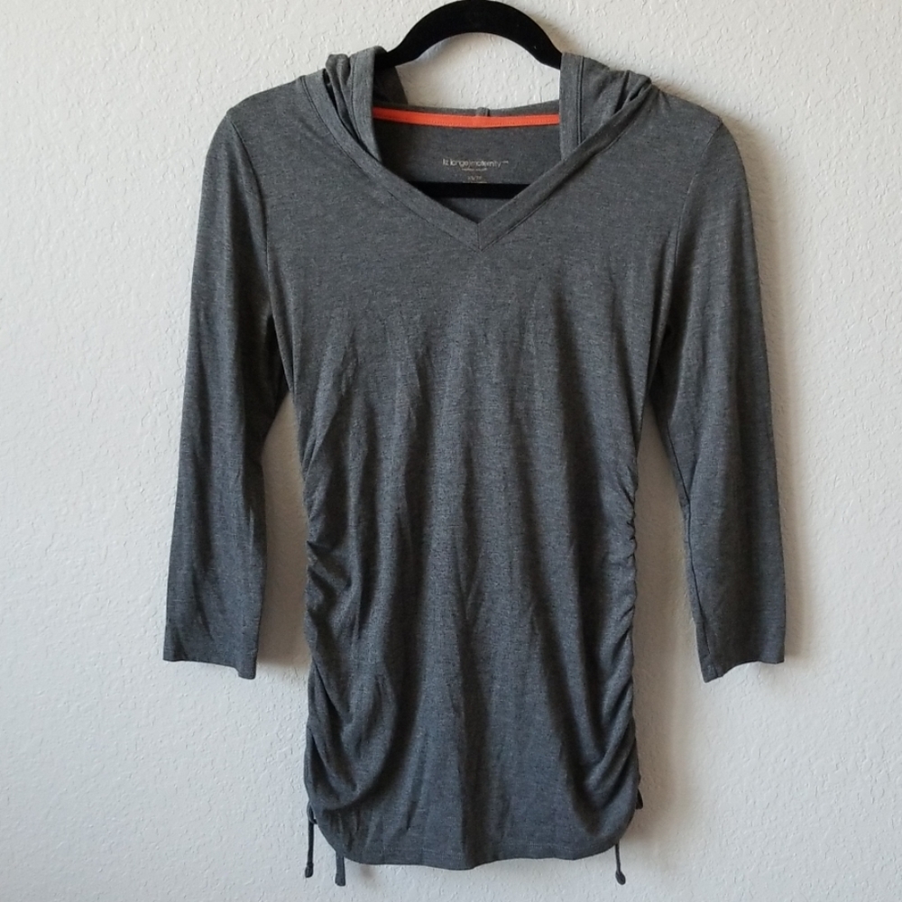 Athletic Maternity Top